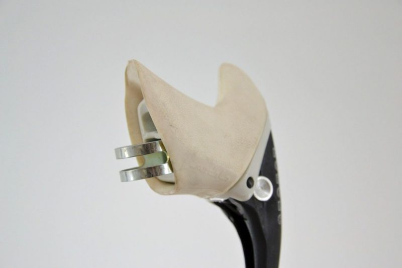 Modolo QT-EXE Aero Brake Levers WHITE NOS Aero Internally Routed Made in Italy - Image 3