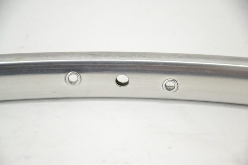 NOS Mavic 'Module 3' Clincher Road Rim Silver 40H 700c 622 22mm 500g - Image 2