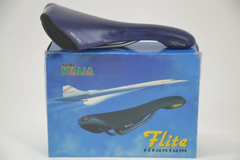 Vintage Selle Italia Flite Titanium saddle in navy blue leather