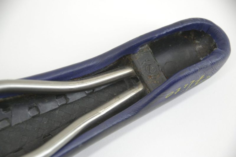 Vintage Selle Italia Flite Titanium saddle in navy blue leather