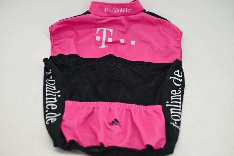 Team Telekom Adidas Vest Worn by Erik Zabel - Image 7