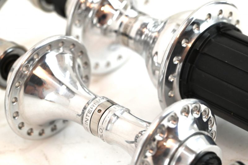 Vintagne Campagnolo C-Record Hubs NOS