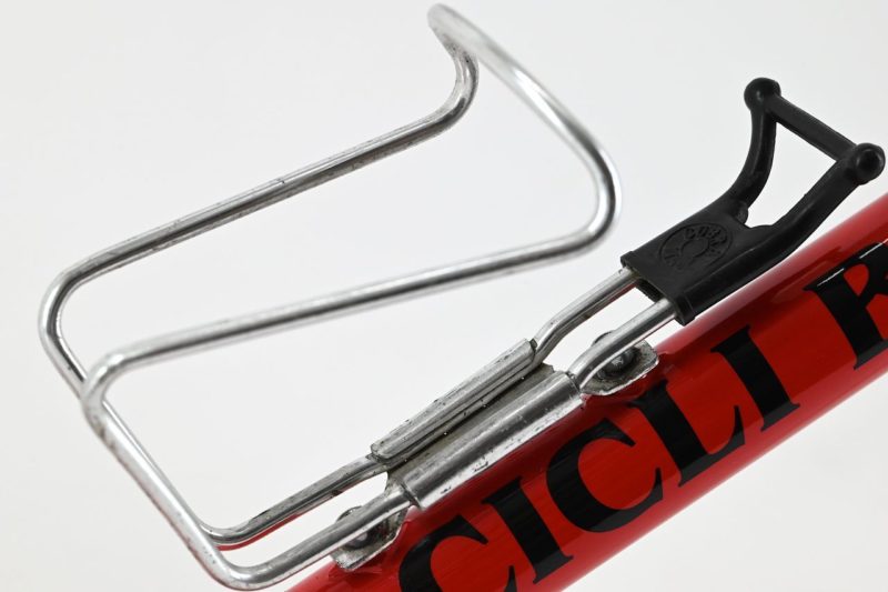 Vintage Cobra Bottle Cage