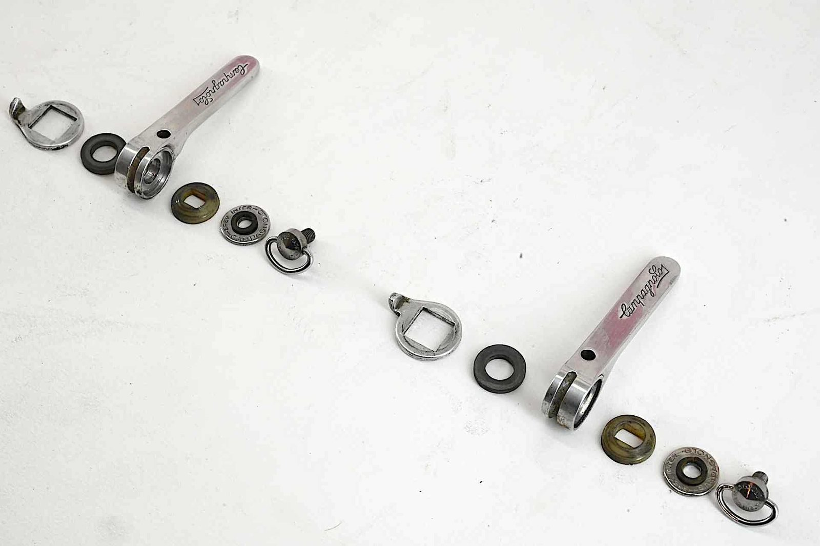 Campagnolo Victory Triomphe Downtube Shifters - Image 4
