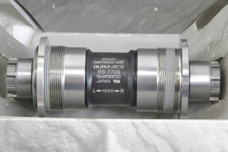 NOS Shimano Dura Ace BB-7700 Bottom Bracket 109.5mm - Image 4