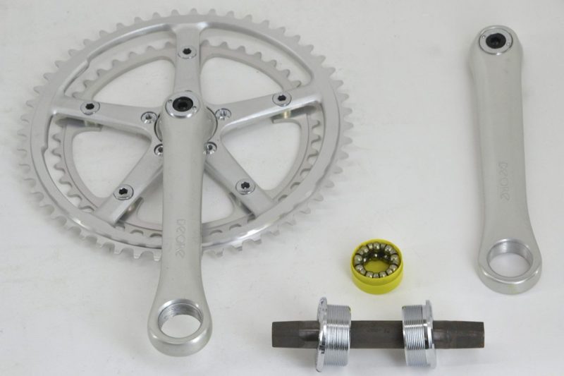 NOS NIB Shimano Deore FC-DE20 Crankset 170mm with Bottom Bracket ITA - Image 2