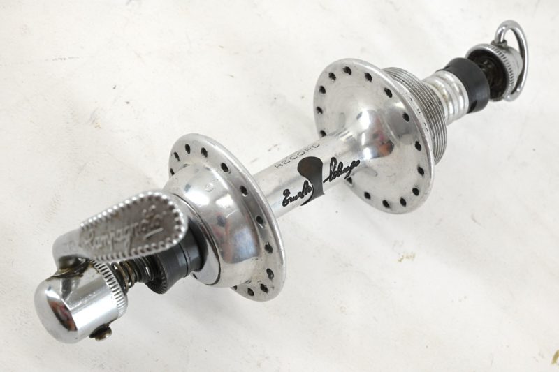 Campagnolo Record Ernesto Colnago Rear Hub 32 Hole - Image 4