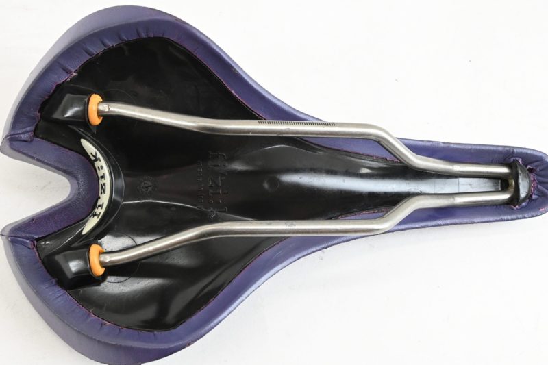 Fizik Vitesse Saddle Purple 1997 Titanium - Image 7