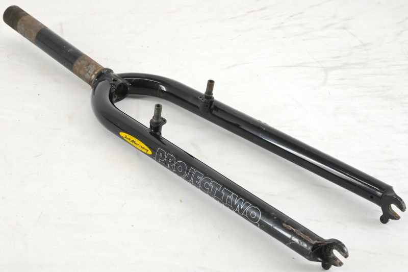 Kona Project Two Mountain Bike Fork 26"  1 1/8" Threaded