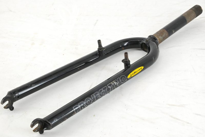 Kona Project Two Mountain Bike Fork 26"  1 1/8" Threaded - Image 2