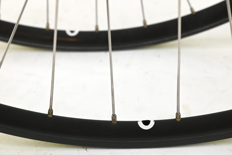 Campagnolo Record Wheelset with Campagnolo Omega Rims 36 Hole - Image 12