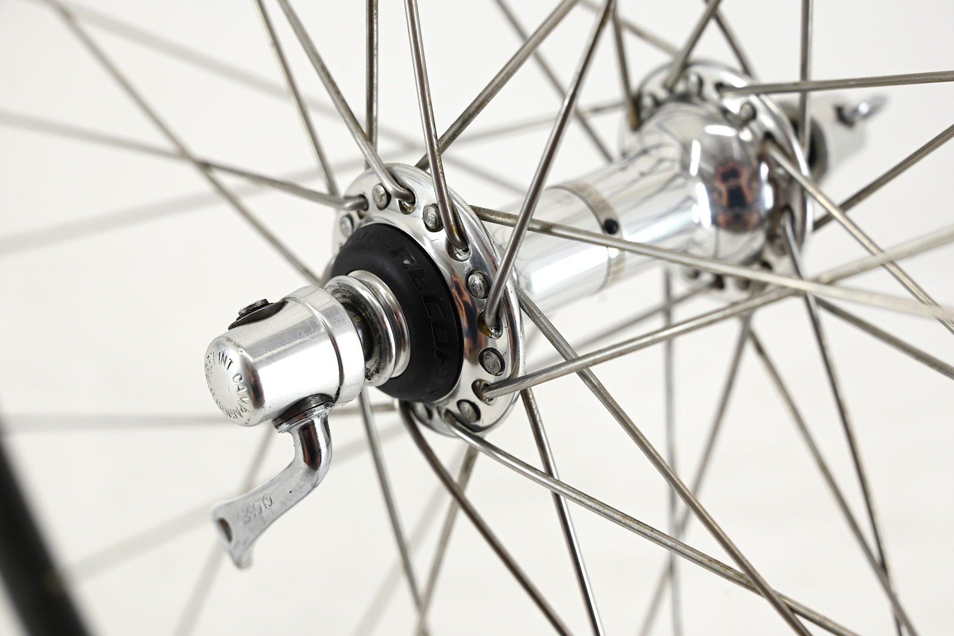 Campagnolo Record Wheelset with Campagnolo Omega Rims 36 Hole - Image 6
