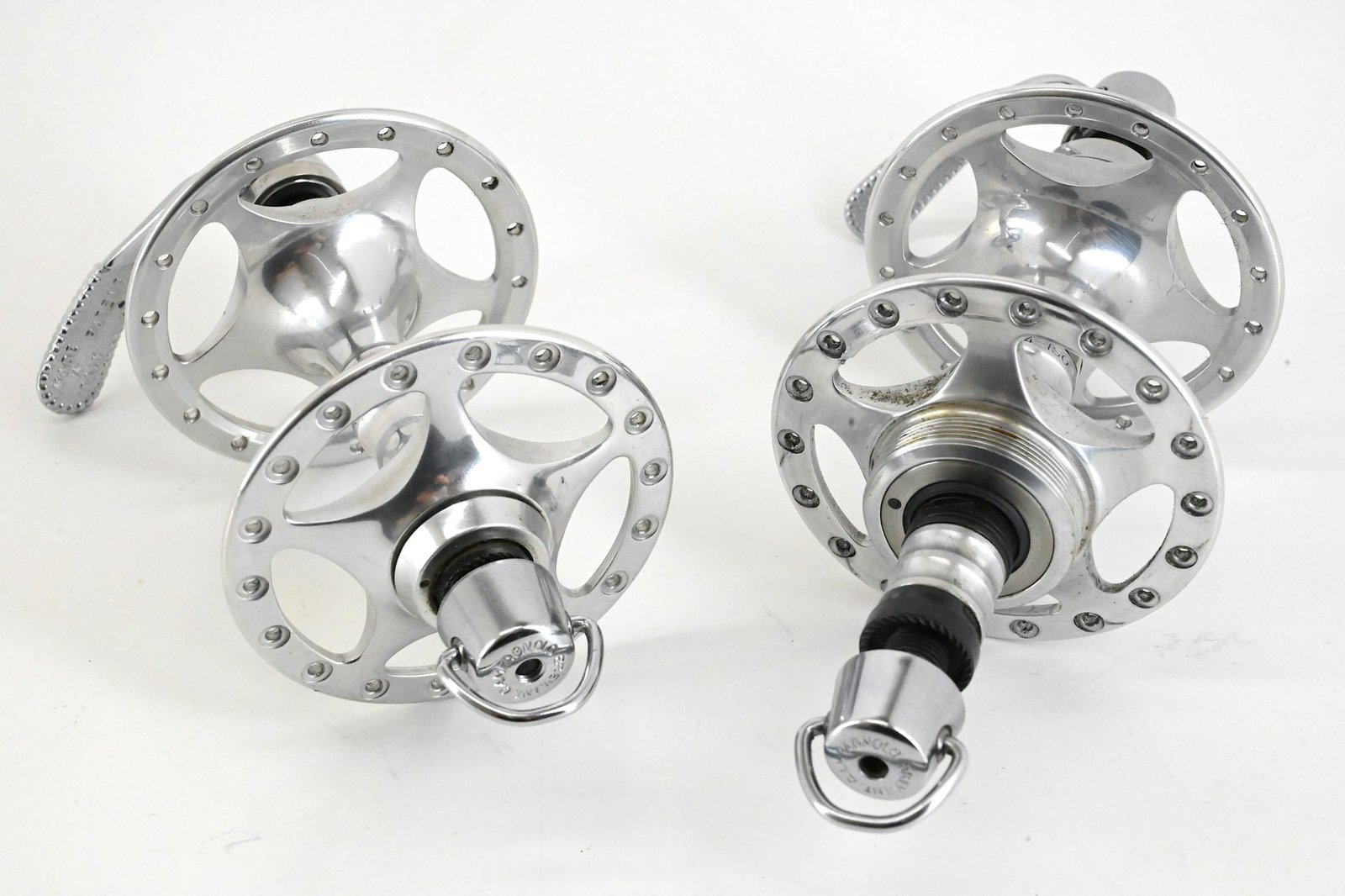 Campagnolo C-Record Sheriff Star Hi-Flange Hubs 36 Hole - Image 5