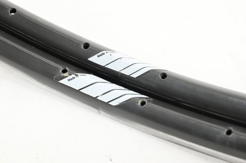 Campagnolo Omega V-Profile Clincher Rims 32 Hole - Image 2