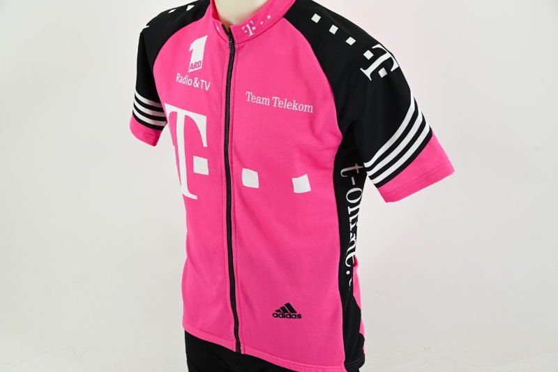 Team Telekom Adidas Jersey Original Jan Schaffrath Size 4 - Image 2