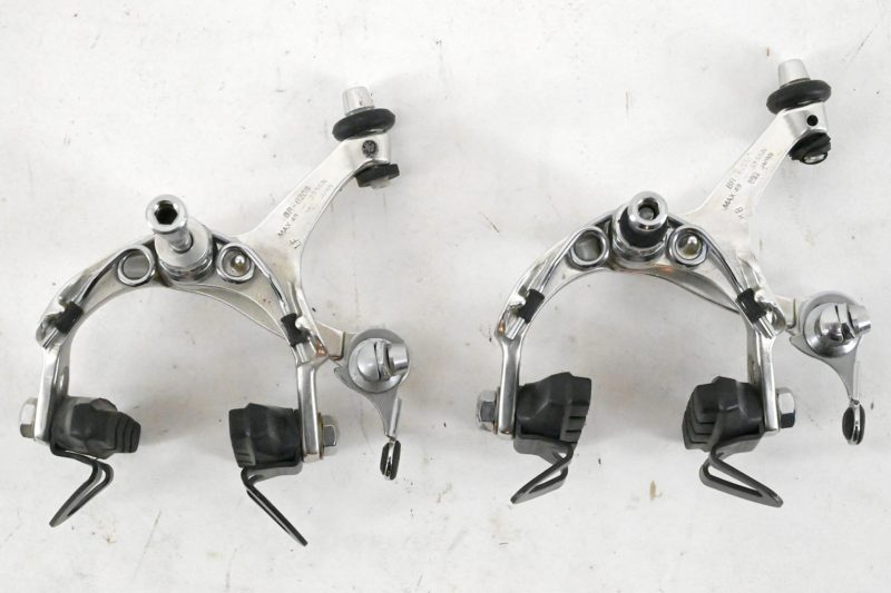 NOS NIB Shimano 600 Brakes Set with Cables BR-6208 - Image 8