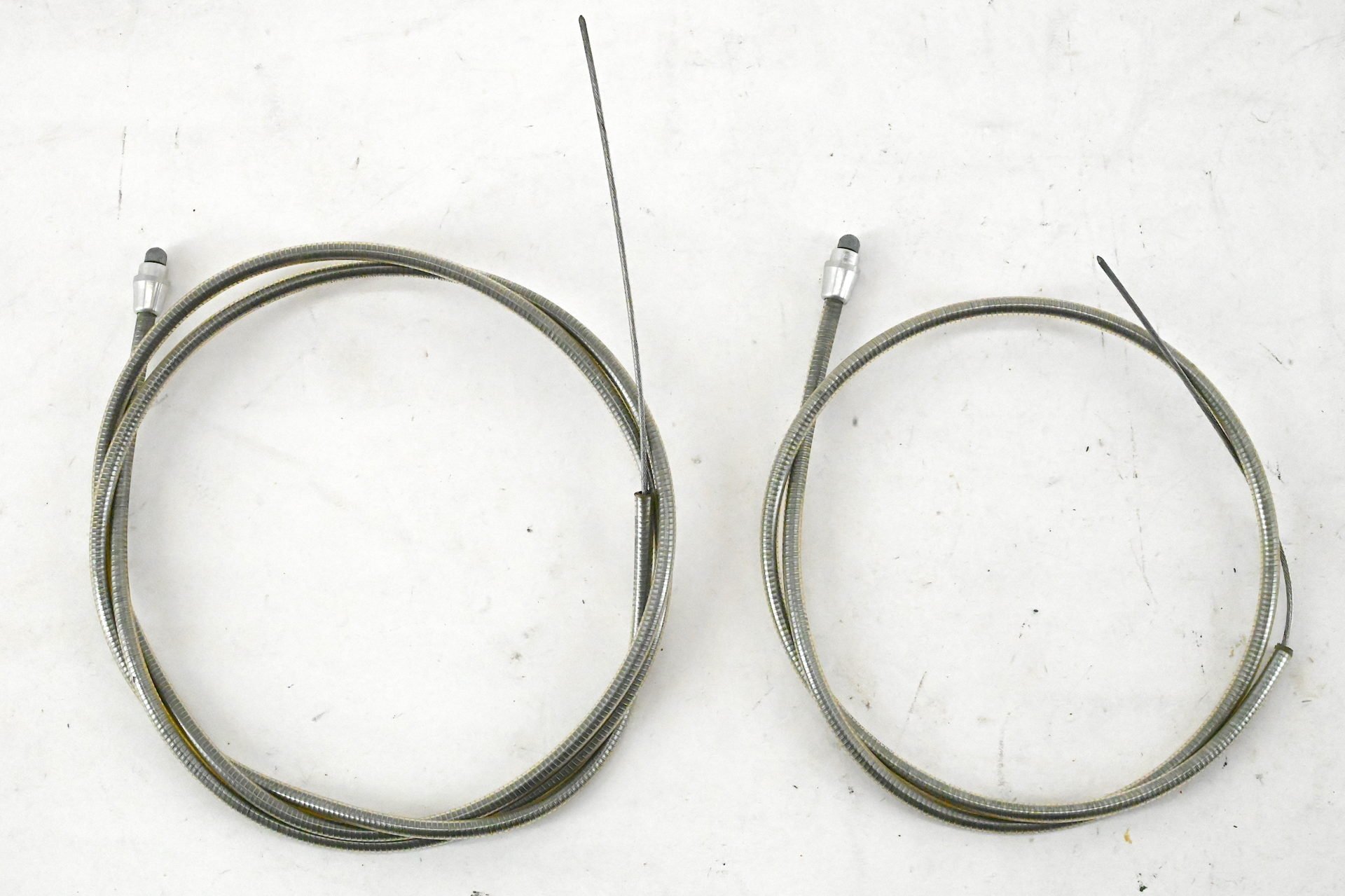 NOS Shimano Brake Cable Set for 1980s External Brake Levers - Image 2