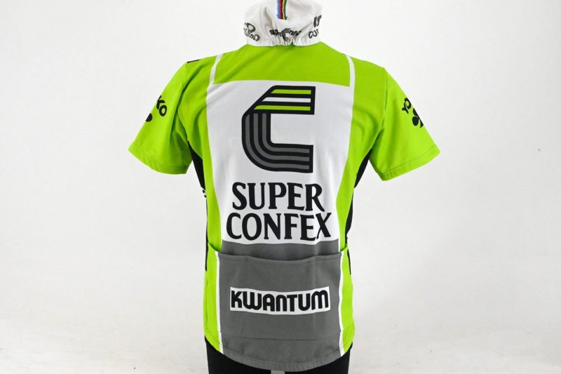 Team Superconfex Kwantum Colnago Jersey with Cycling Cap - Image 4