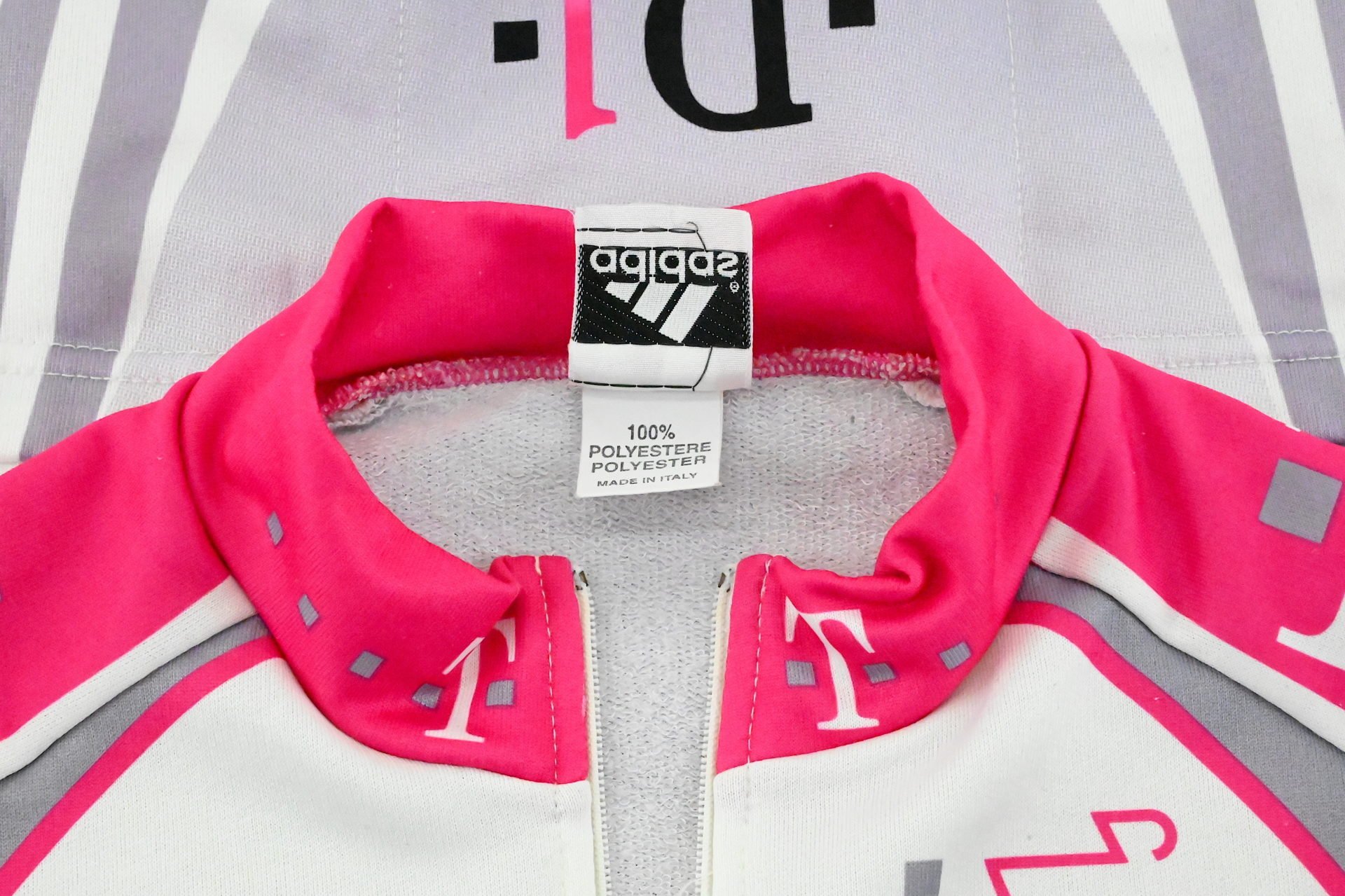 Original Team Deutsche Telekom Jersey Erik Zabel by Adidas Size 3 - Image 4