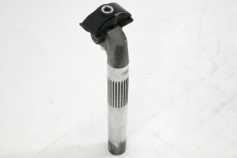 Zeus 2000 Micro Fluted Seatpost 25.8mm - Image 3