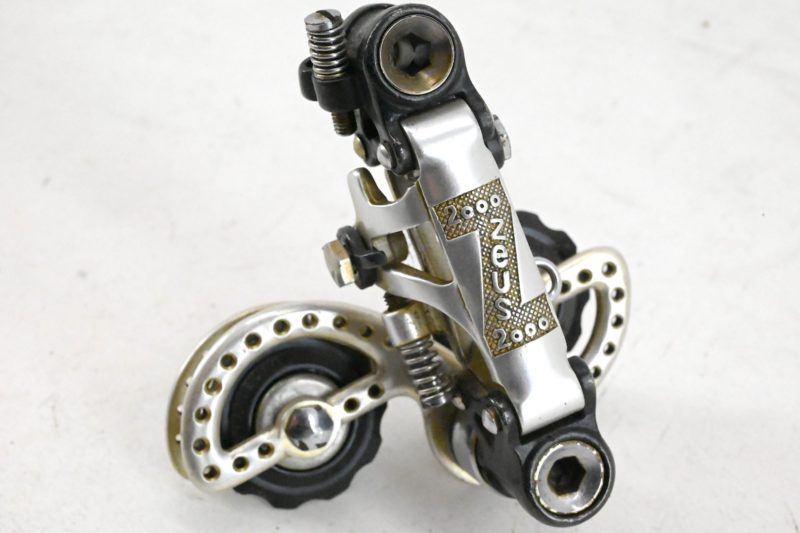 Zeus 2000 drilled Rear Derailleur - Image 3