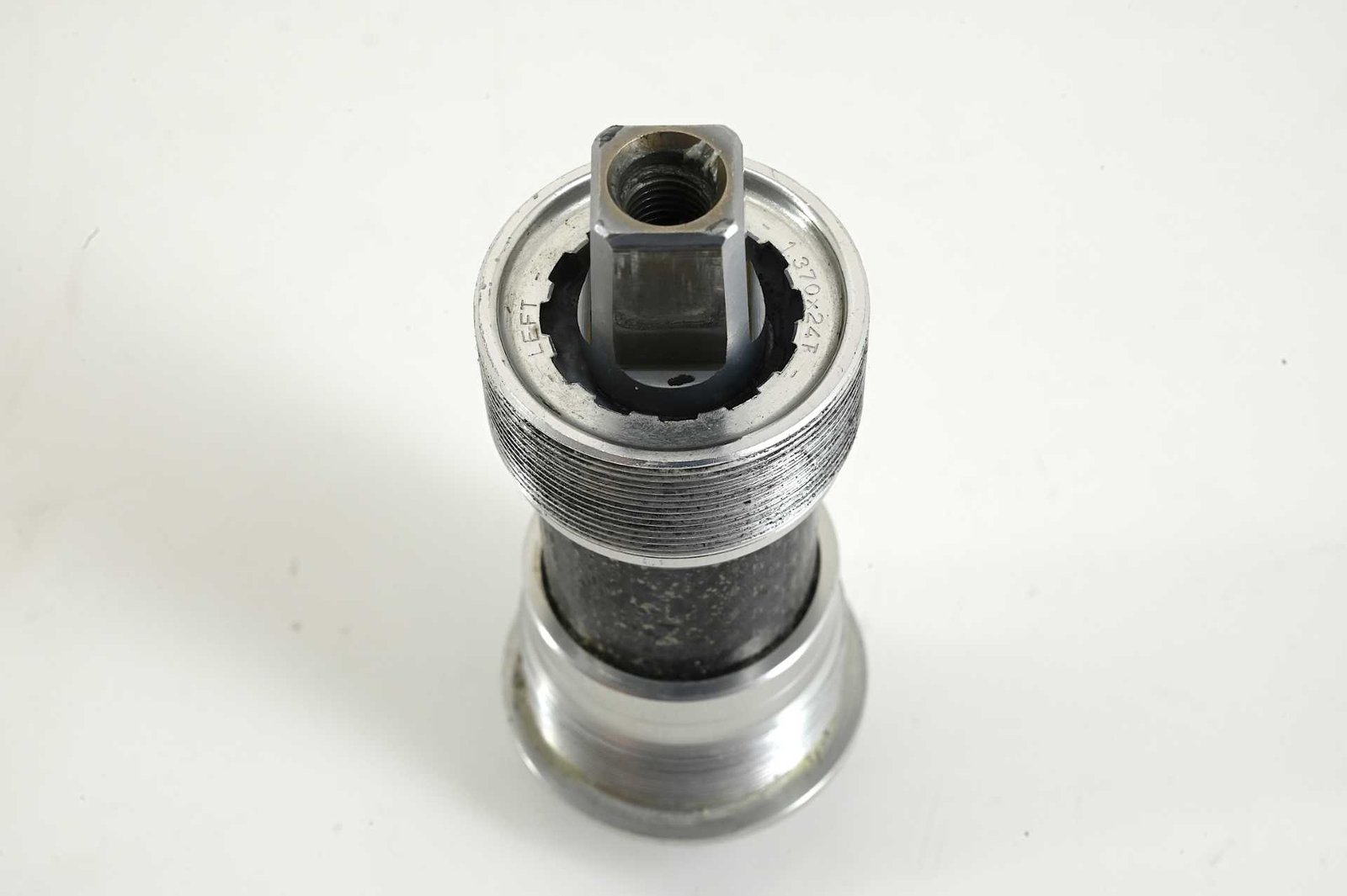 Campagnolo Record 8,9,10-Speed Bottom Bracket 1,37x24 102mm BSA - Image 4