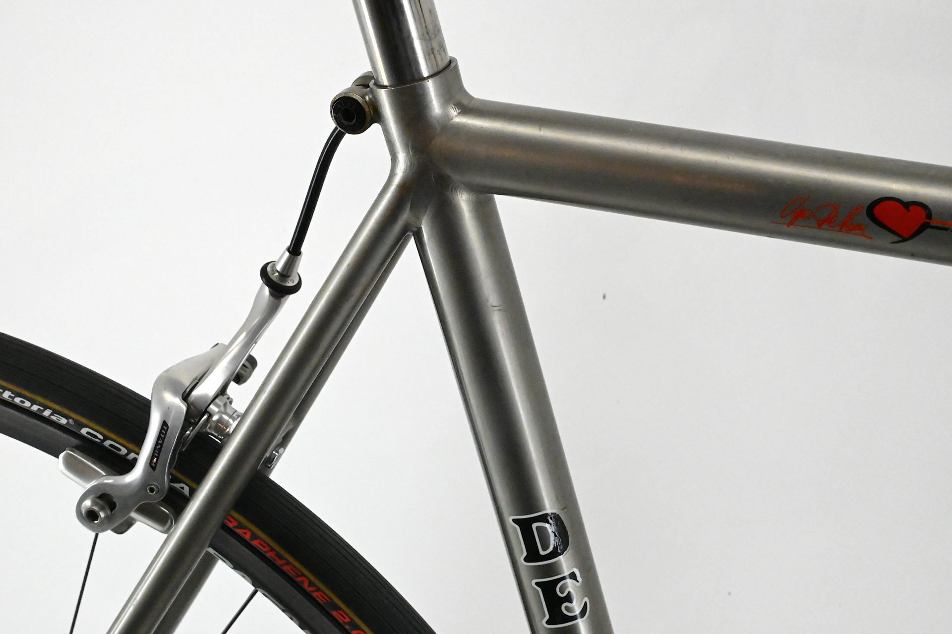 De Rosa Titanio Campagnolo Record Carbon 10-Speed Size 55 - Image 17