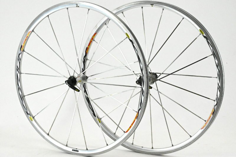 Mavic Ksyrium Elite Wheelset Shimano 18/20 Hole - Image 2