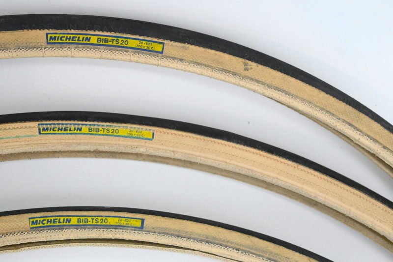 Michelin BIB-TS 700c x 20mm Clincher Tire - Image 4