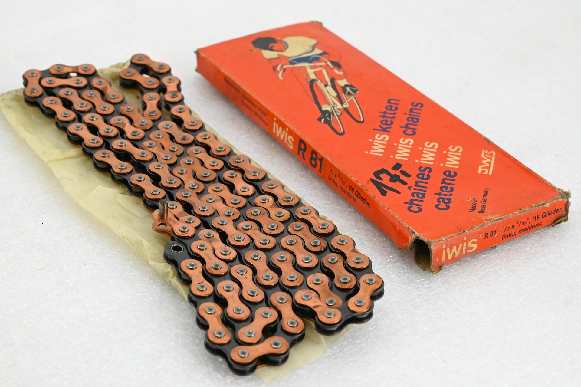 NOS/NIB Iwis Model R81 Copper Plated Road Bicycle Chain 6/7-Speed 116 Links
