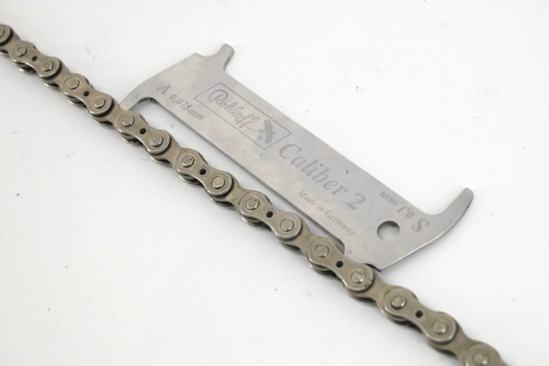 Regina Record Classic Road Bicycle Chain 6/7 - Speed 108 Links - Image 3