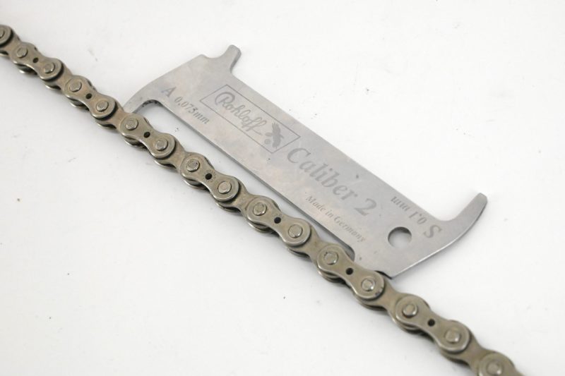 Regina Record Classic Road Bicycle Chain 6/7 - Speed 108 Links - Image 3