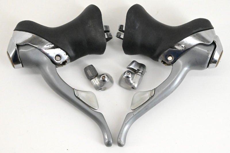 Shimano Ultegra 600 Tricolor STI Brake/Shifting Lever 8 Speed - Image 2