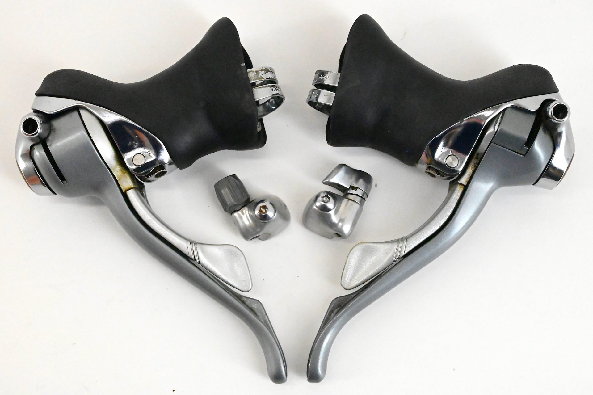 Shimano Ultegra 600 Tricolor STI Brake/Shifting Lever 8 Speed - Image 4