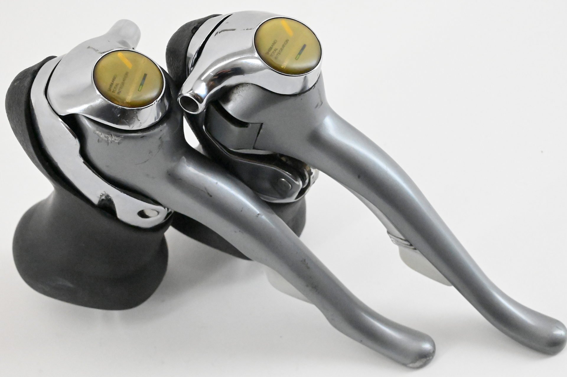 Shimano Ultegra 600 Tricolor STI Brake/Shifting Lever 8 Speed - Image 3