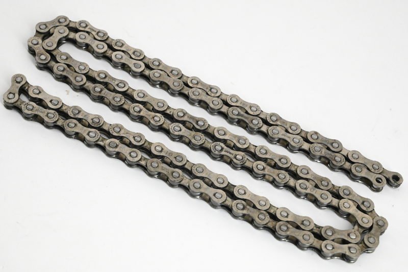 Shimano Dura Ace 7401 Chain 106 links 7/8 - Speed - Image 2