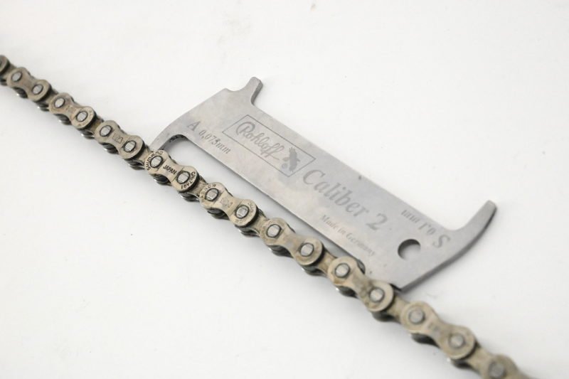 Shimano Dura Ace 7401 Chain 106 links 7/8 - Speed - Image 3