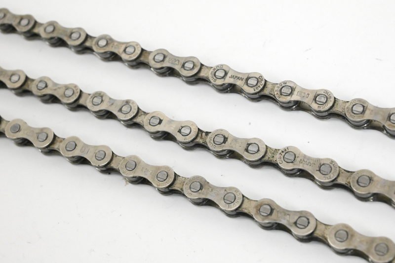 Shimano Dura Ace 7401 Chain 106 links 7/8 - Speed - Image 4