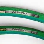 Vittoria Zaffiro Green 700c x 23mm Foldable Clincher Tire - Image 2