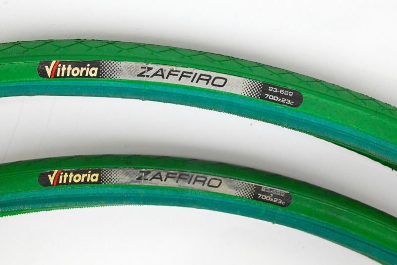 Vittoria Zaffiro Green 700c x 23mm Foldable Clincher Tire - Image 2