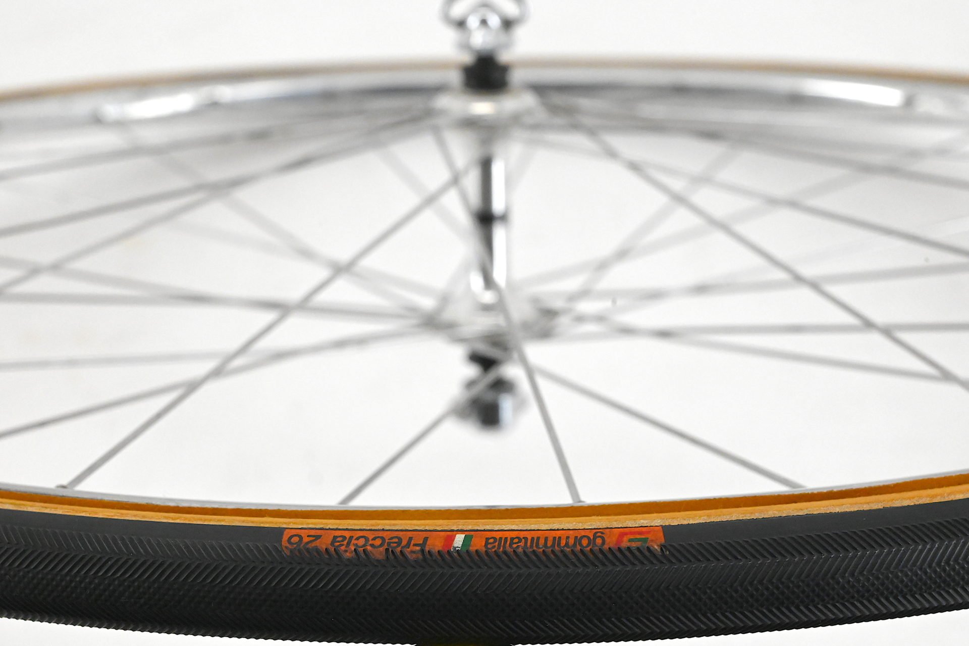 Campagnolo Super Record / Nisi Laser 26" Front Wheel TT Lopro 32 Hole 650c - Image 6