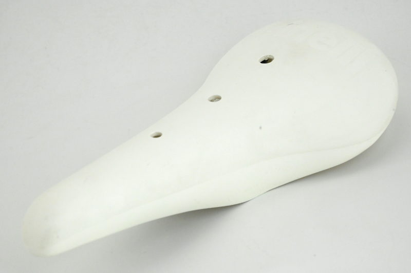 NOS Cinelli Unicanitor Saddle White - Image 2