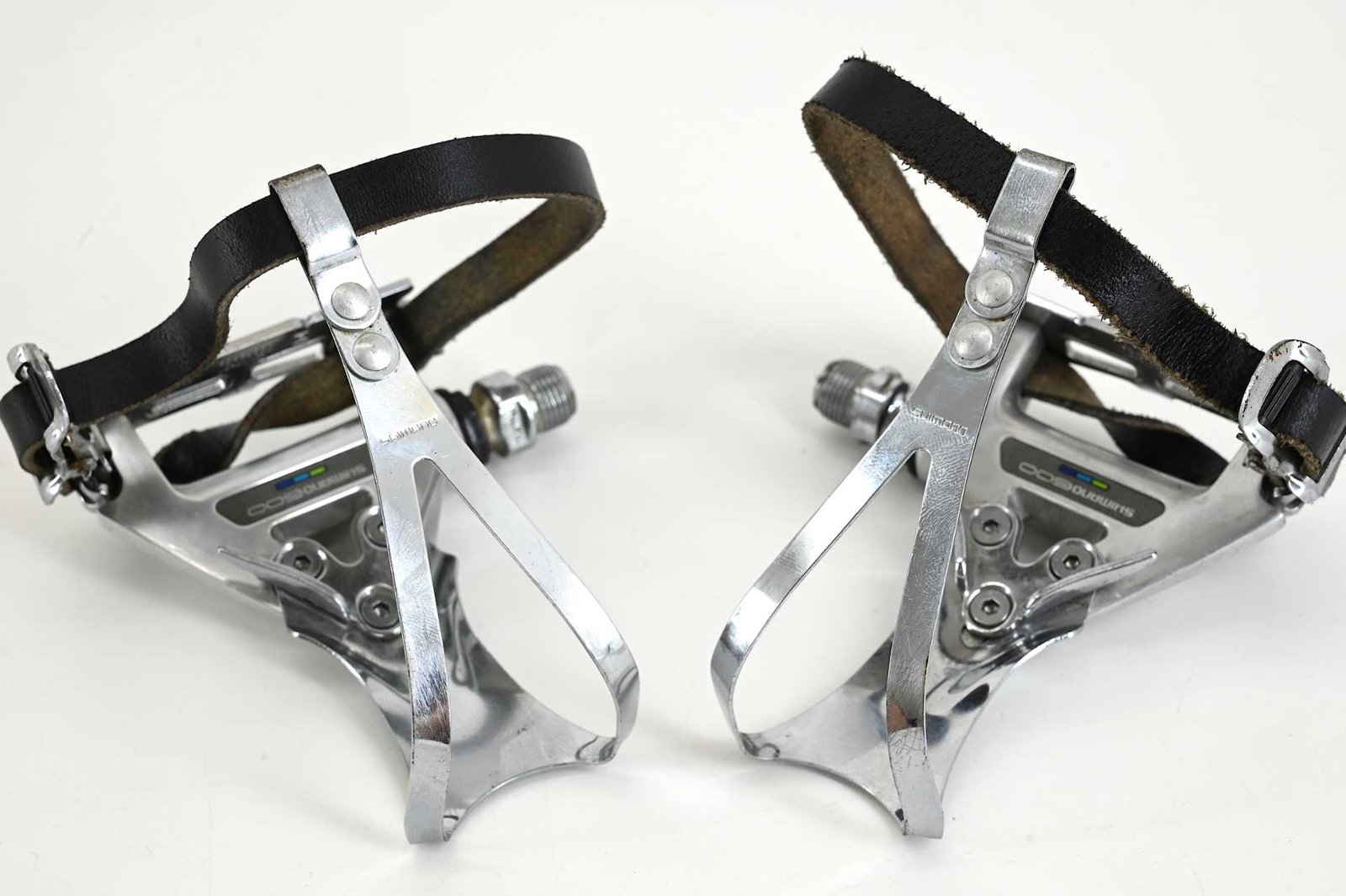 Shimano 600 Tricolor Pedals With Toe Clips and Straps