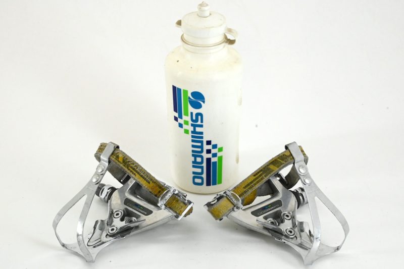 Shimano 600 Tricolor Pedals With Toe Clips and Straps - Image 2