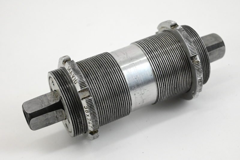 Mavic 600RD SSC Bottom Bracket 116mm ITA 36x24 - Image 5
