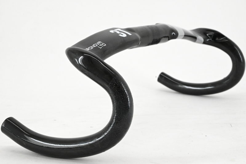 3TTT Aeronova LTD Carbon Fibre Aero Handlebar 31.8mm 44cm - Image 8