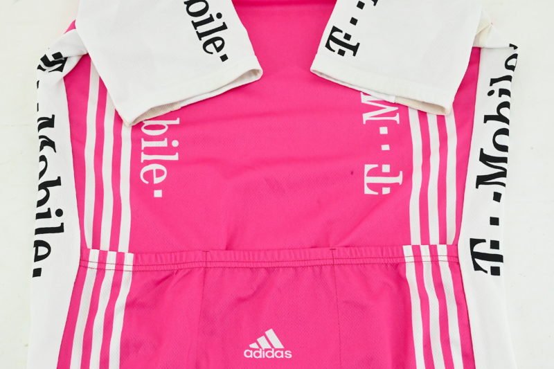 Team T-Mobile Telekom Jersey by Adidas Size 7 - Image 3