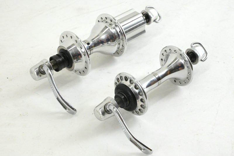 Campagnolo Record 9-Speed Hubs 32 Hole 100/130mm - Image 2