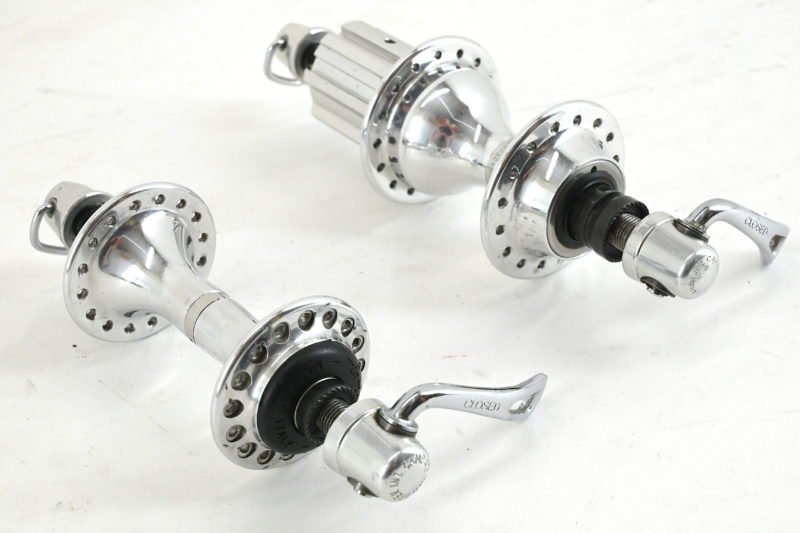 Campagnolo Record 9-Speed Hubs 32 Hole 100/130mm - Image 8