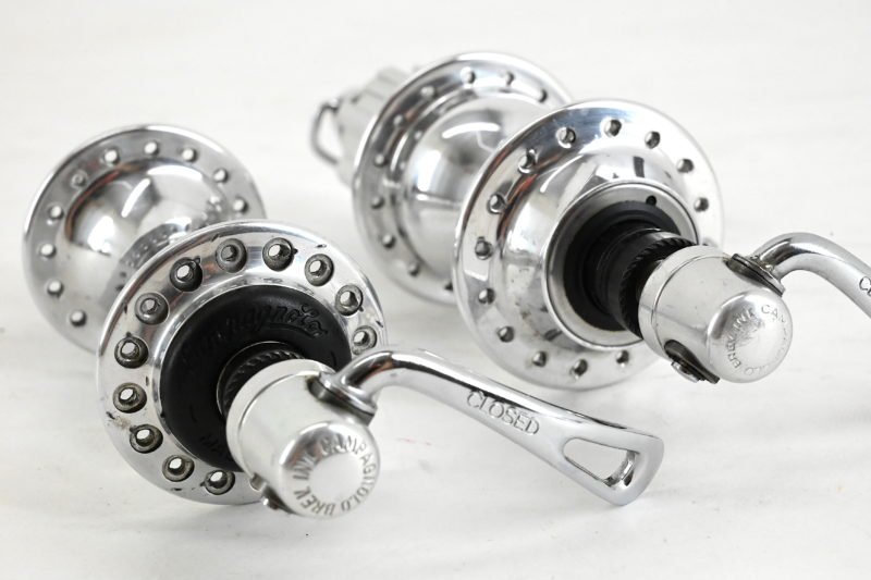 Campagnolo Record 9-Speed Hubs 32 Hole 100/130mm - Image 5